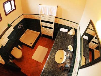 Assos Kadirga Hotel