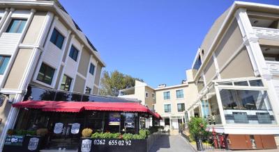 Ener Old Castle Resort Hotel