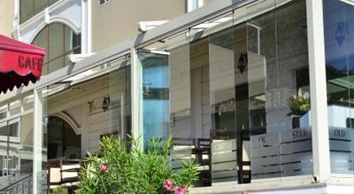 Ener Old Castle Resort Hotel