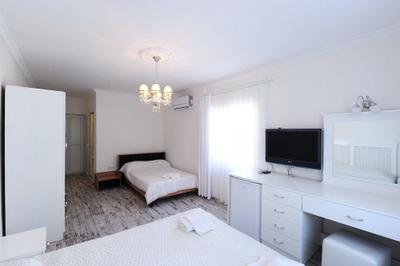 Karianda Hotel
