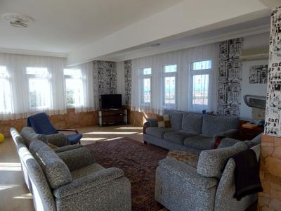 Koru Beach Club