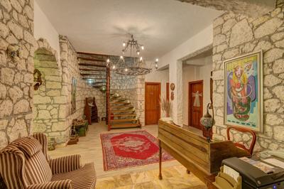 Lale Lodge Hotel