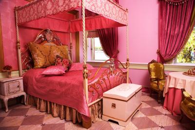 Lola 38 Hotel