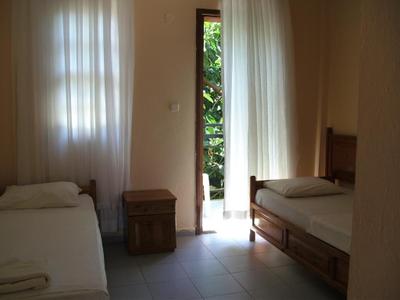 Mellis Beach Hotel