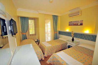 Mellis Beach Hotel