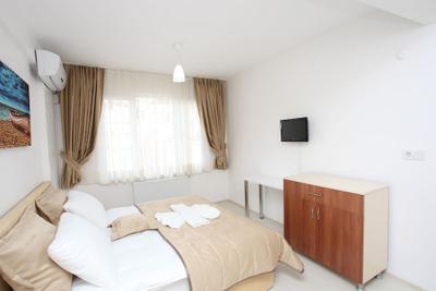 Nicoleport Hotel