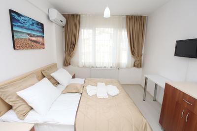 Nicoleport Hotel