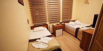 Nil Hotel