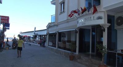 Nisan Hill Hotel