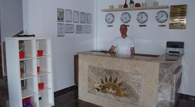 Nisan Hill Hotel
