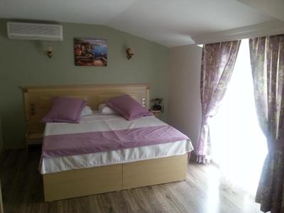 Üçkale Hotel