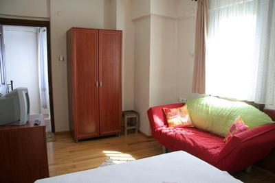 Uzum Hotel