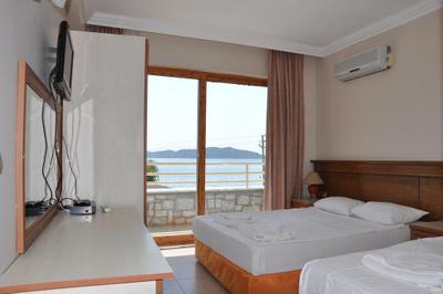 Yakamoz Restaurant & Pension