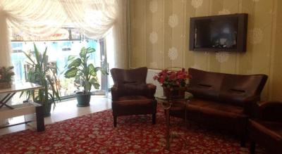Yalta Hotel