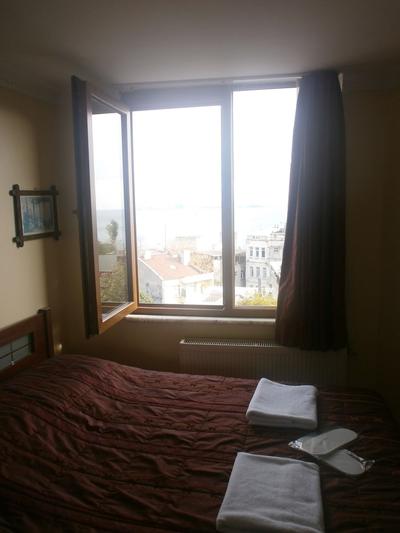 Emre Hotel