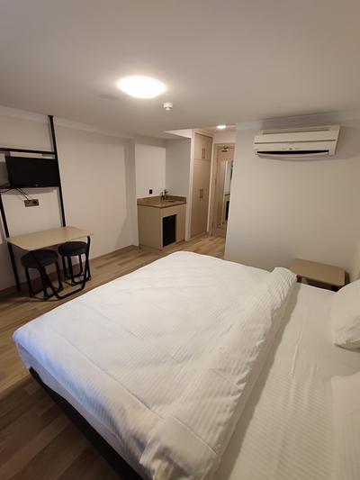 Maproom Boutique Hotel