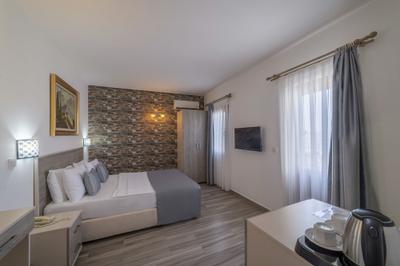 Queen Boutique Hotel