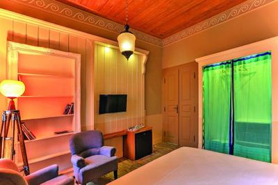 1850 Hotel