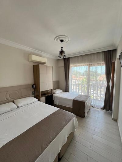 Ates Hotel