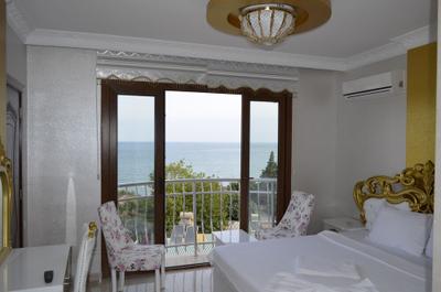 Alev Palace Otel