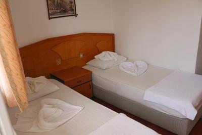 Flash Hotel
