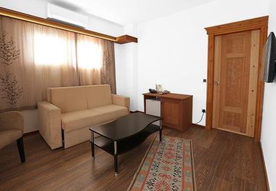 Grand Azmakhan Otel