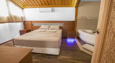 Grand Azmakhan Otel