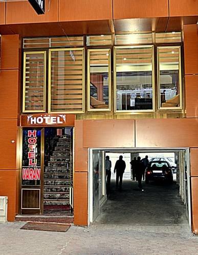 Varan Hotel