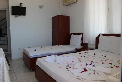 Huzur Hotel