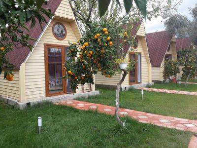 Idavilla Bungalow Hotel