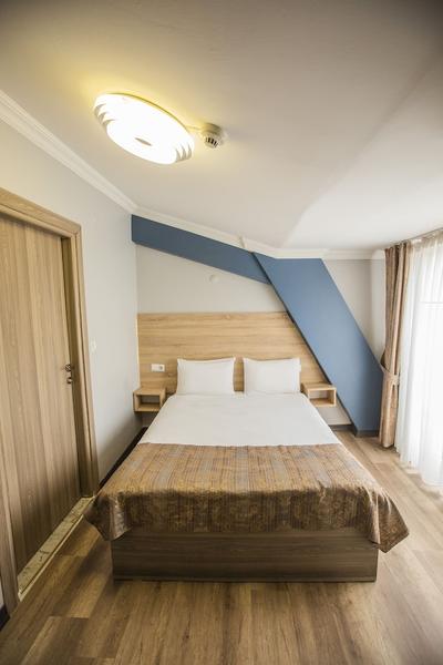 Konuk Hotel