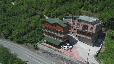 Lapera Pension
