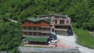 Lapera Pension