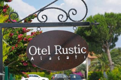 Otel Rustic Alacati