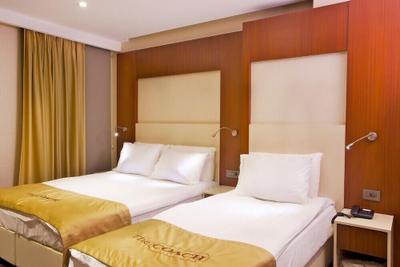 The Coach Hotel