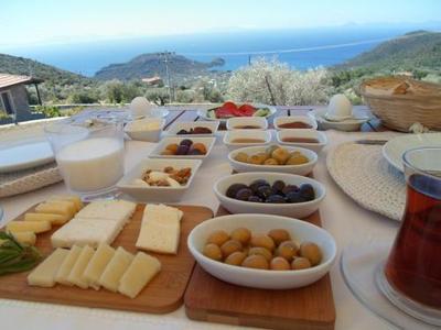 Tsira Hotel