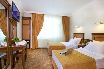 Unal Hotel