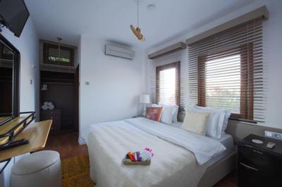 Galen Hotel & Beach