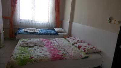 Gure Paris Hotel