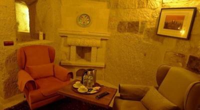 King Cave Hotel