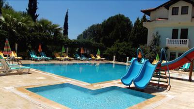 Klas Hotel