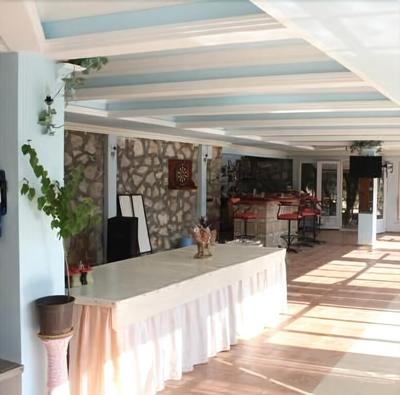 Klas Hotel