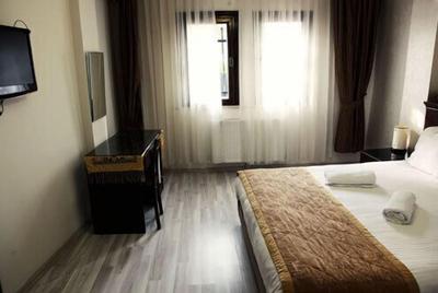 Elisa Hotel