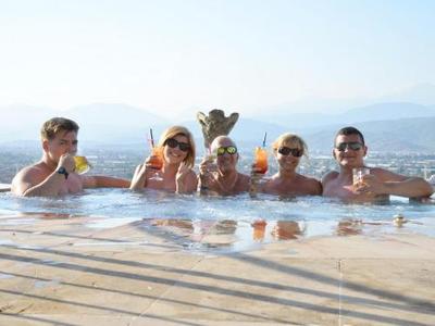 Sundial Hotel & Restaurant