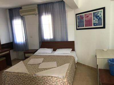 R.E.D Hotel