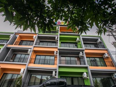 The Season Residence