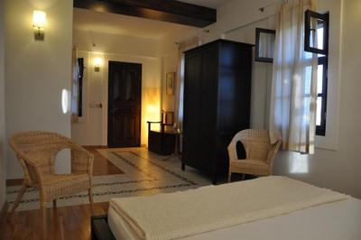 Akvaryum Otel