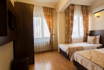 Alpin Otel