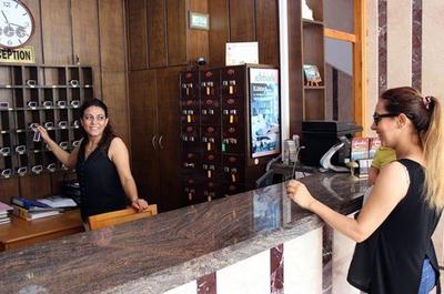 Amelas Gold Hotel