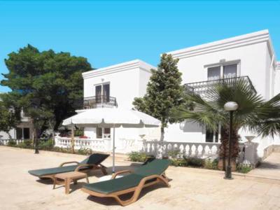 Artinus Hotel Torba